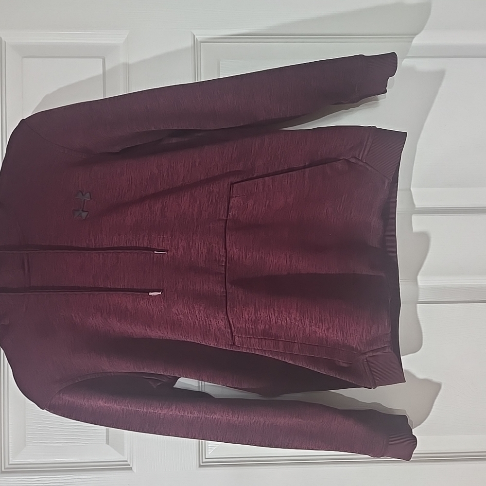 Under Armour Red Lightweight Jacket Versatile Style